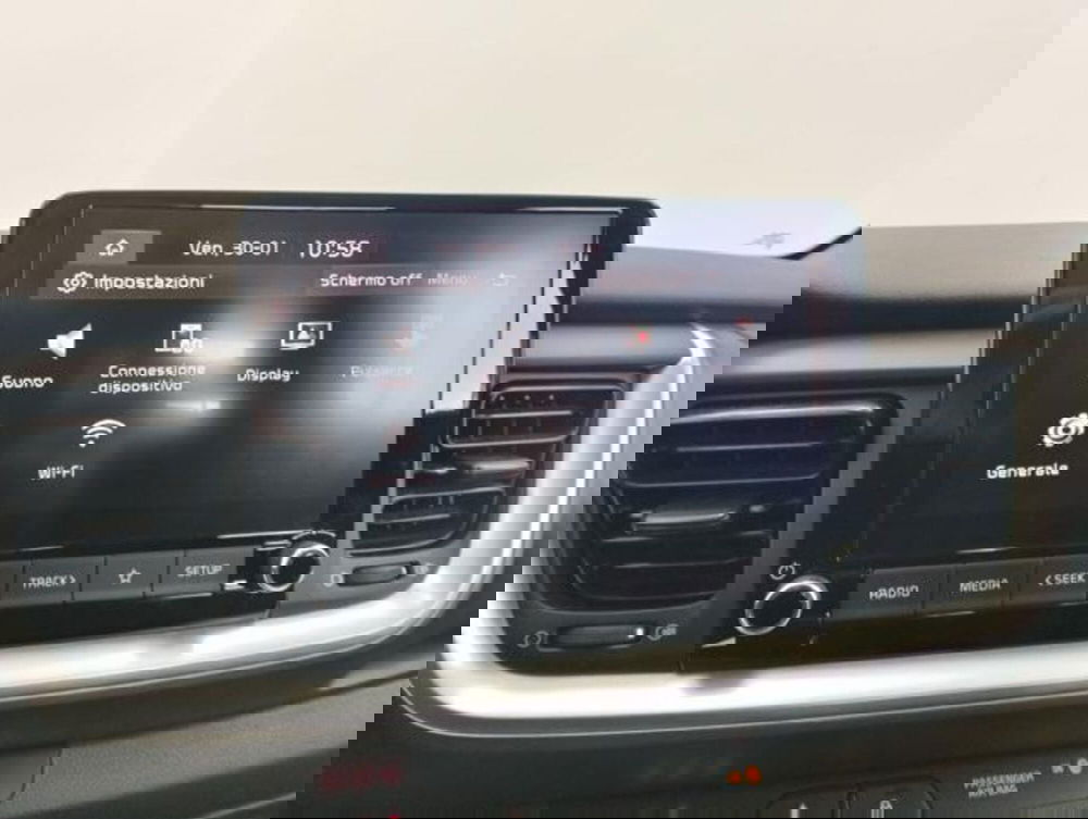 Kia Stonic usata a Como (14)