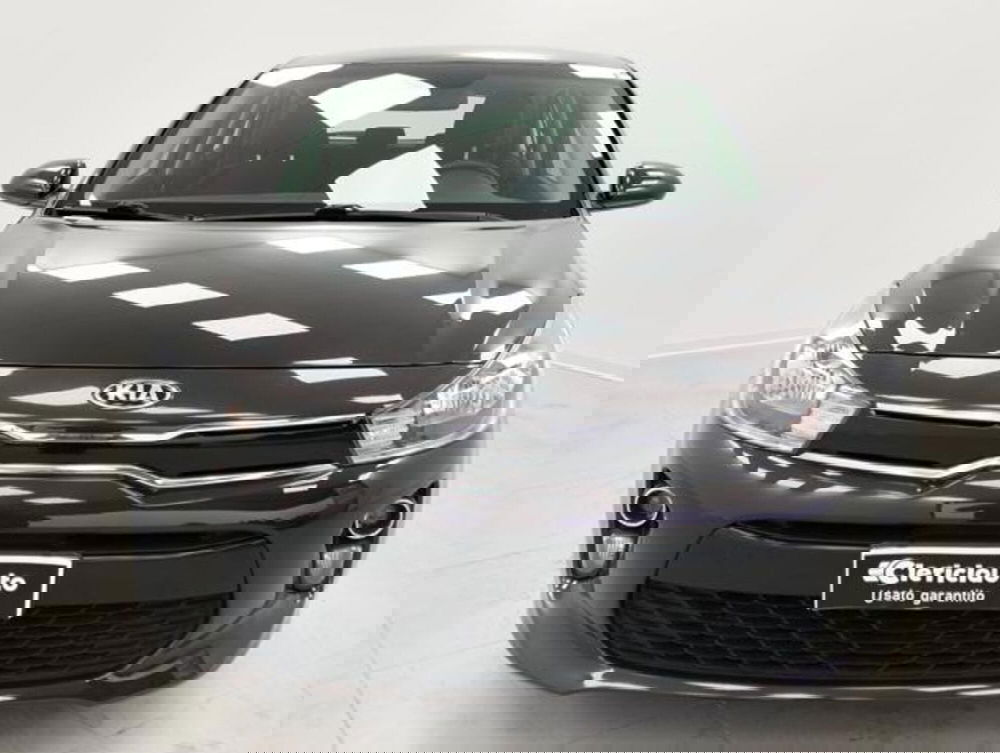 Kia Rio usata a Como (5)