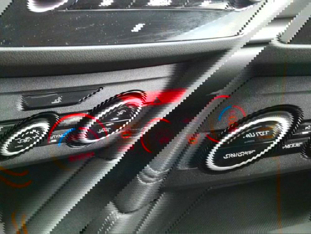 Subaru XV usata a Como (20)