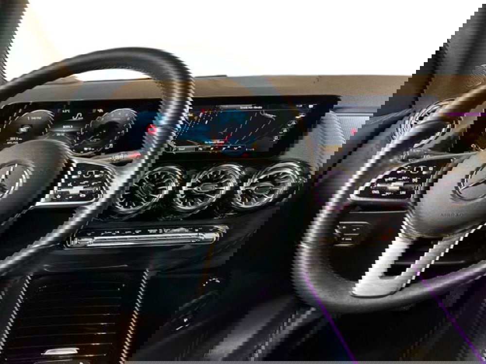 Mercedes-Benz GLA SUV usata a Bologna (11)