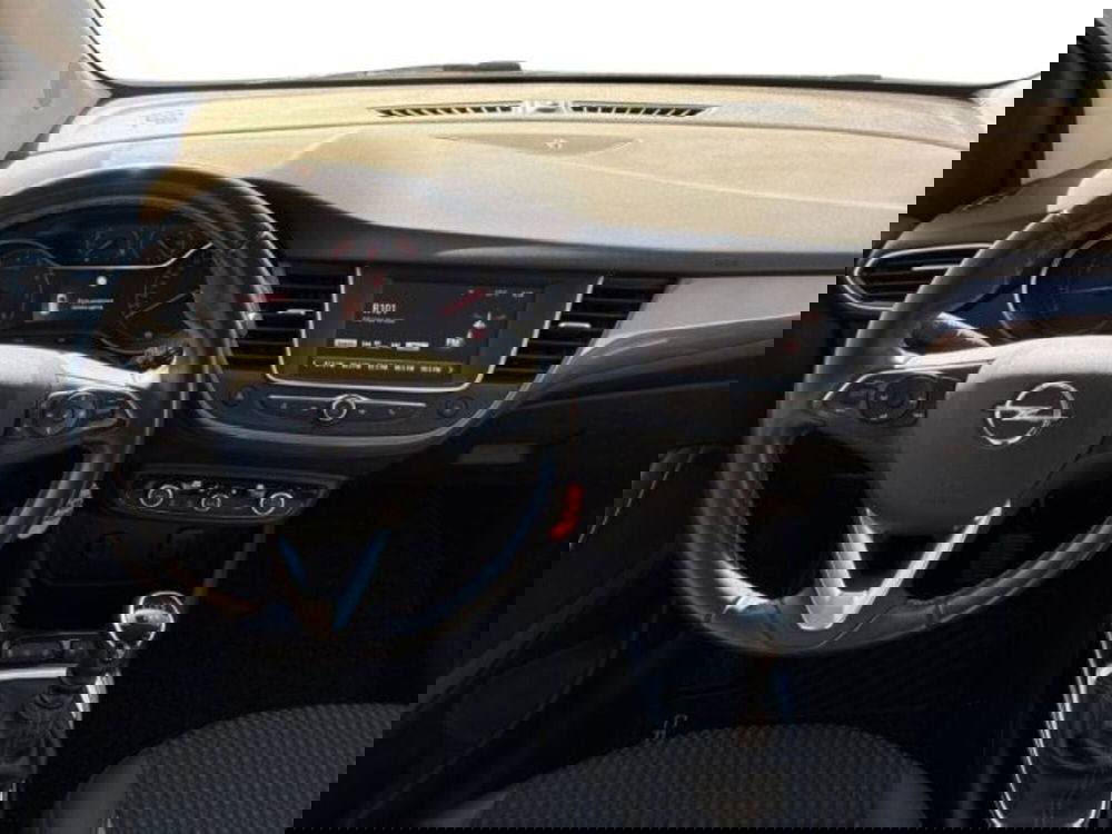 Opel Crossland X usata a Ancona (10)