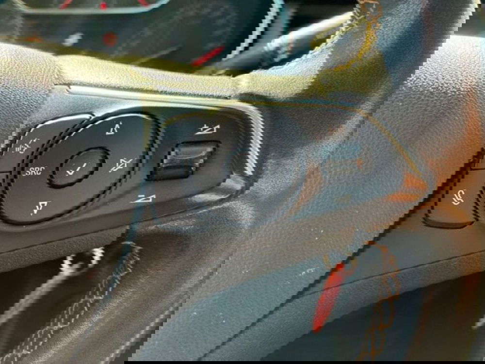 Opel Crossland X usata a Ancona (19)