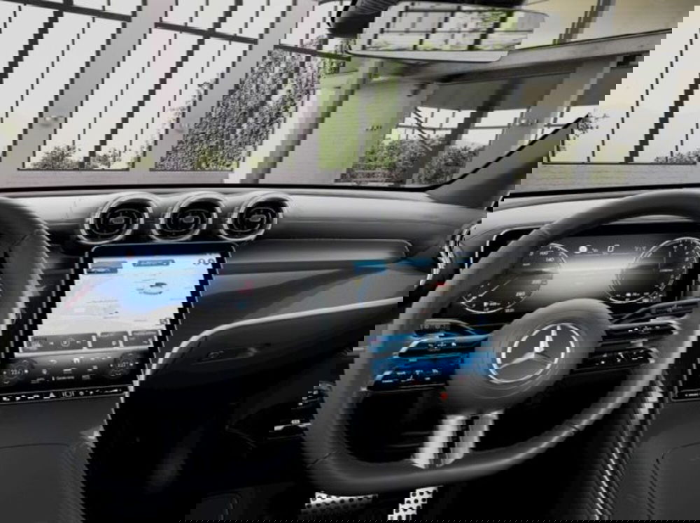 Mercedes-Benz GLC nuova a Verona (5)