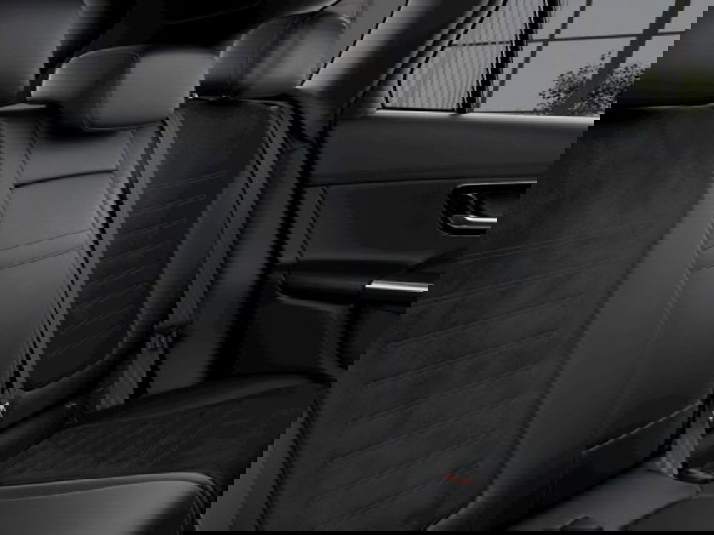 Mercedes-Benz GLC nuova a Verona (7)