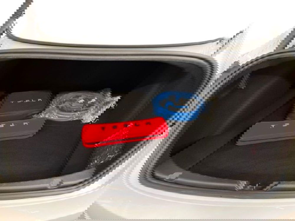 Tesla Model 3 usata a Verona (14)