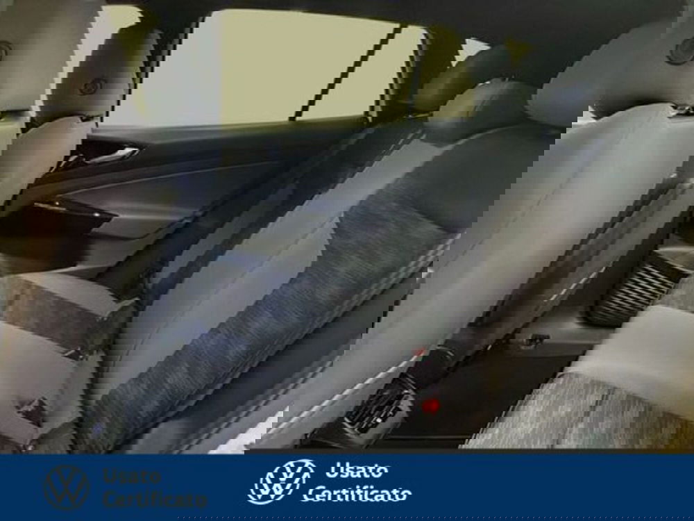 Volkswagen ID.4 usata a Vicenza (11)