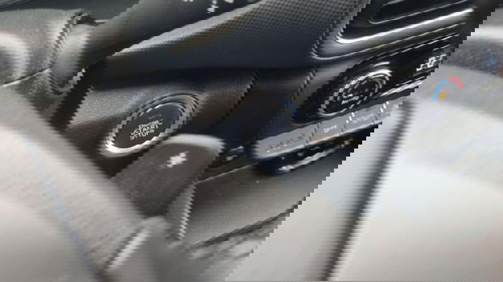 Hyundai Kona usata a Savona (10)