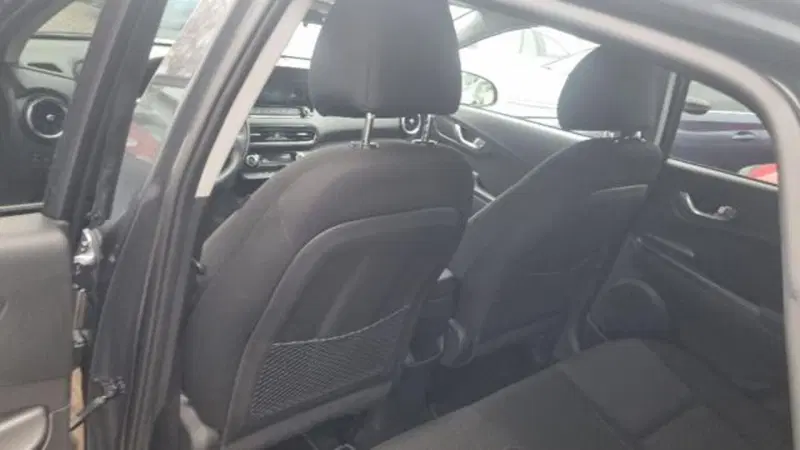 Hyundai Kona usata a Savona (14)
