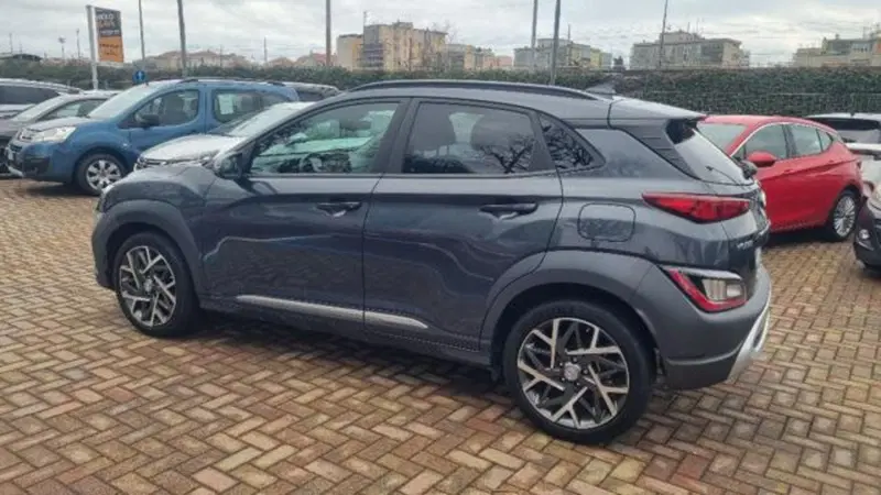 Hyundai Kona usata a Savona (16)
