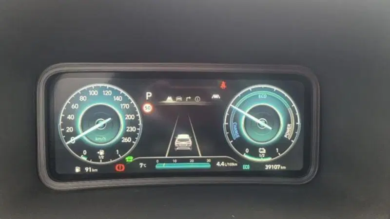 Hyundai Kona usata a Savona (4)