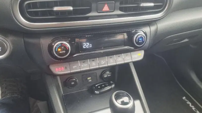 Hyundai Kona usata a Savona (5)