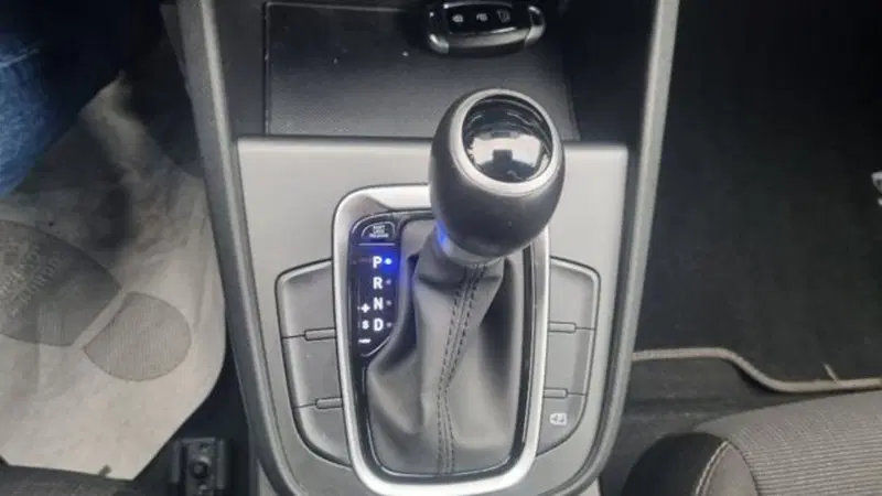 Hyundai Kona usata a Savona (6)