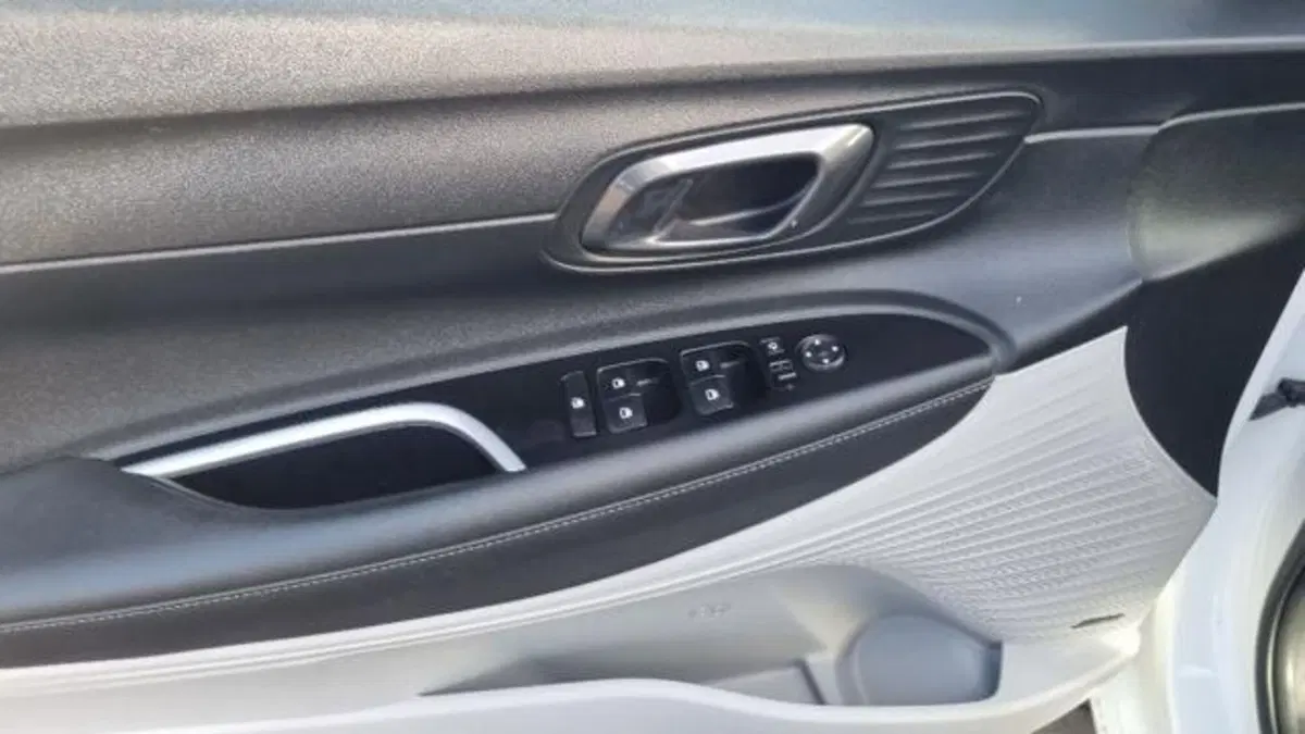 Hyundai i20 usata a Savona (4)