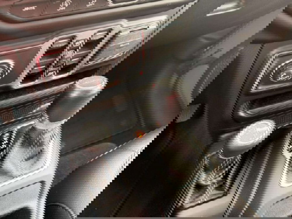 Jeep Gladiator usata a Firenze (13)