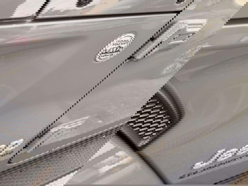 Jeep Gladiator usata a Firenze (19)