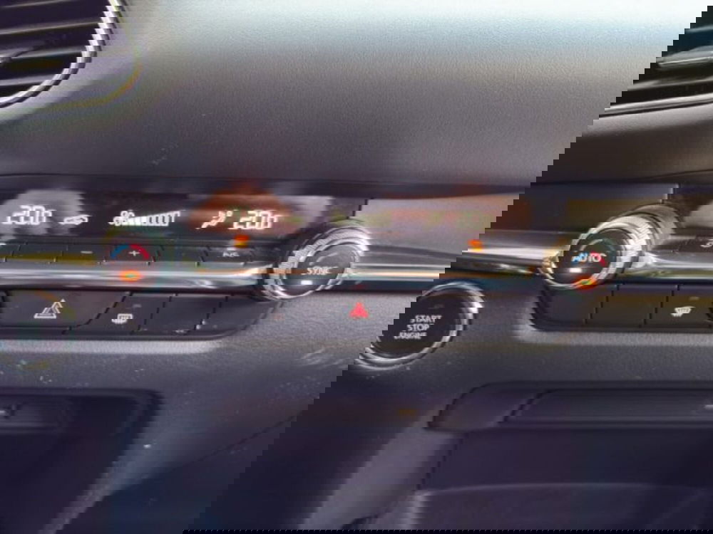 Mazda CX-30 usata a Perugia (17)