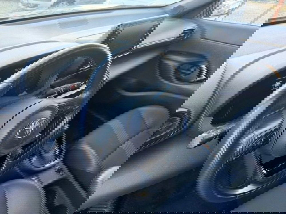 Toyota Yaris Cross usata a Prato (9)