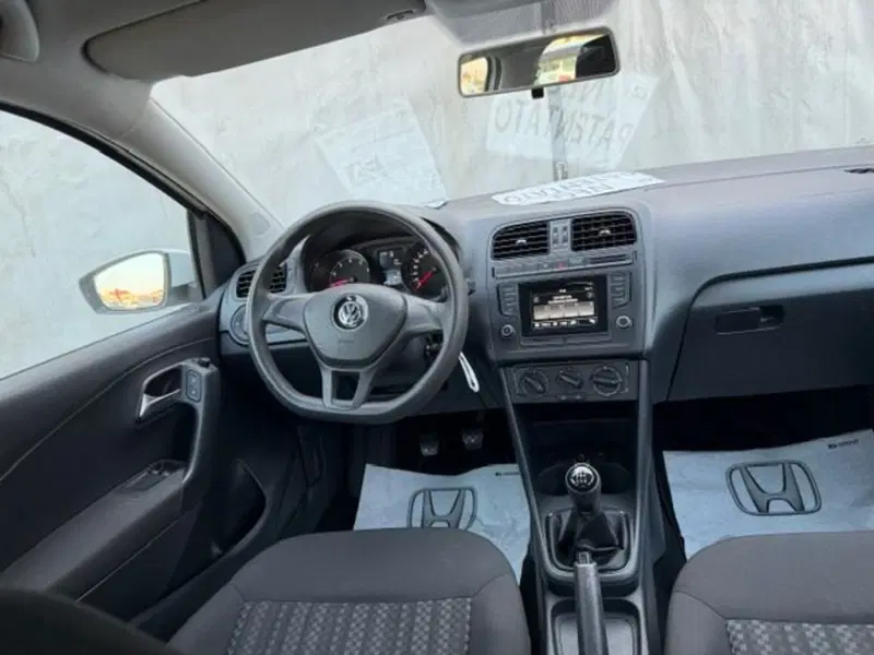 Volkswagen Polo usata a Prato (7)