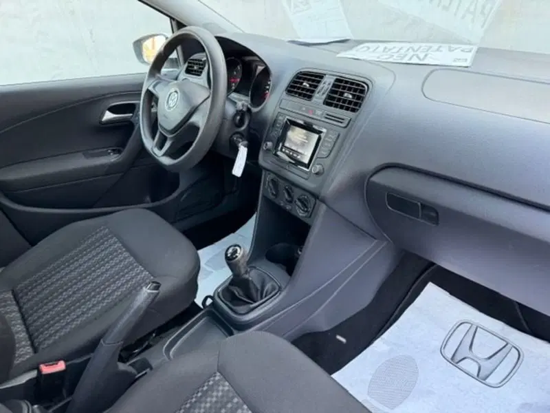 Volkswagen Polo usata a Prato (8)