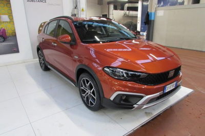 Fiat Tipo Tipo 5p 1.5 t4 hybrid Cross 130cv dct del 2024 usata a Rho