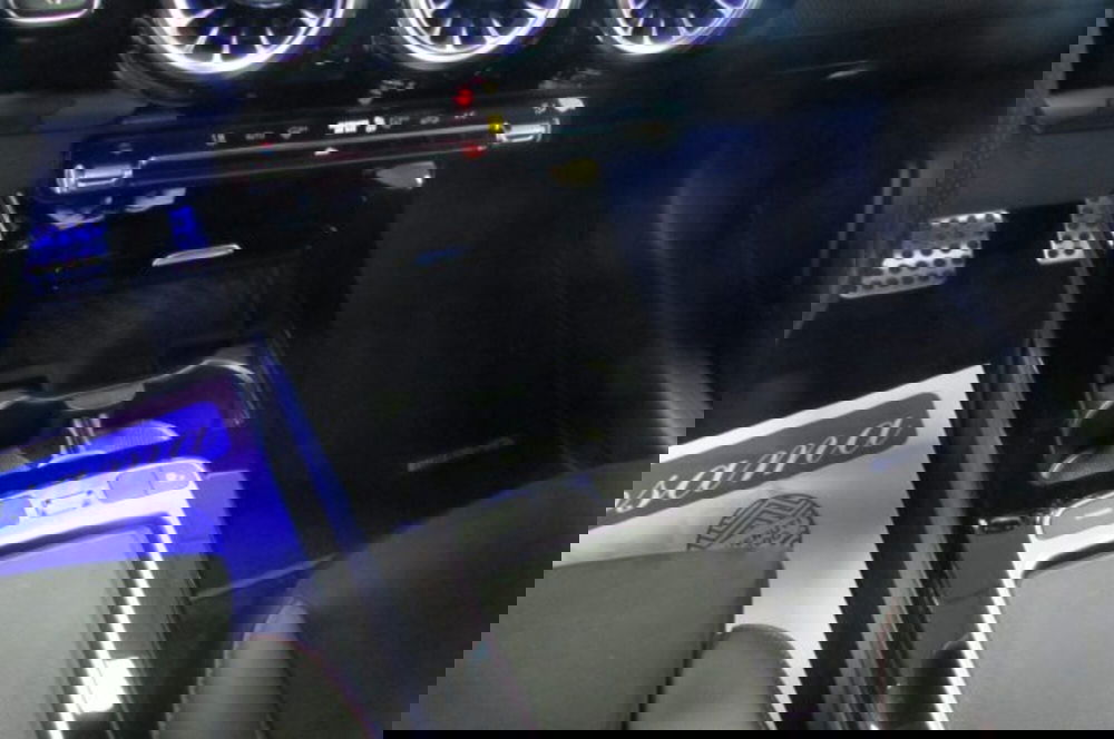 Mercedes-Benz Classe A usata a Milano (12)