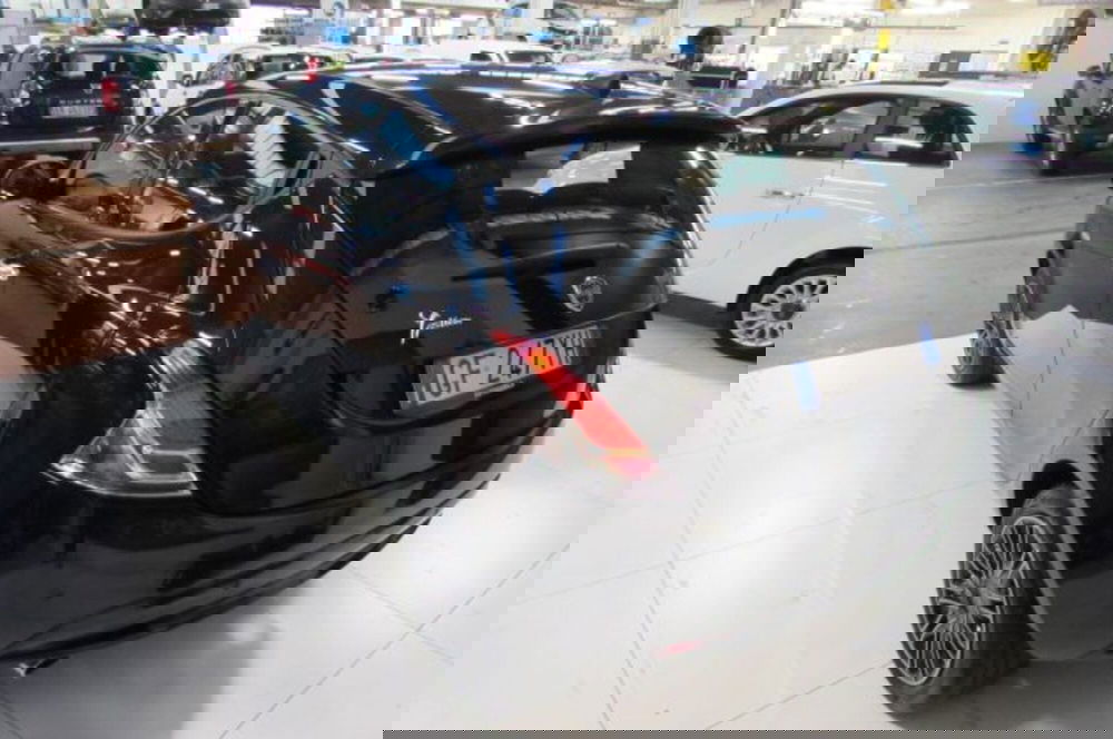 Lancia Ypsilon usata a Milano (5)