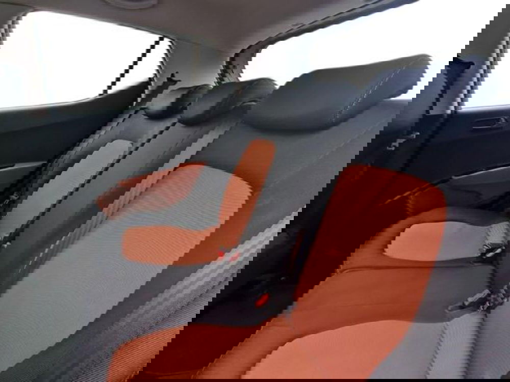 Hyundai i10 usata a Salerno (15)