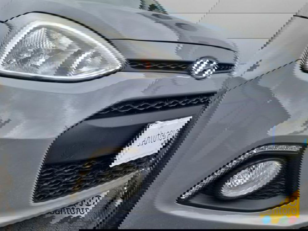 Hyundai i10 usata a Salerno (8)