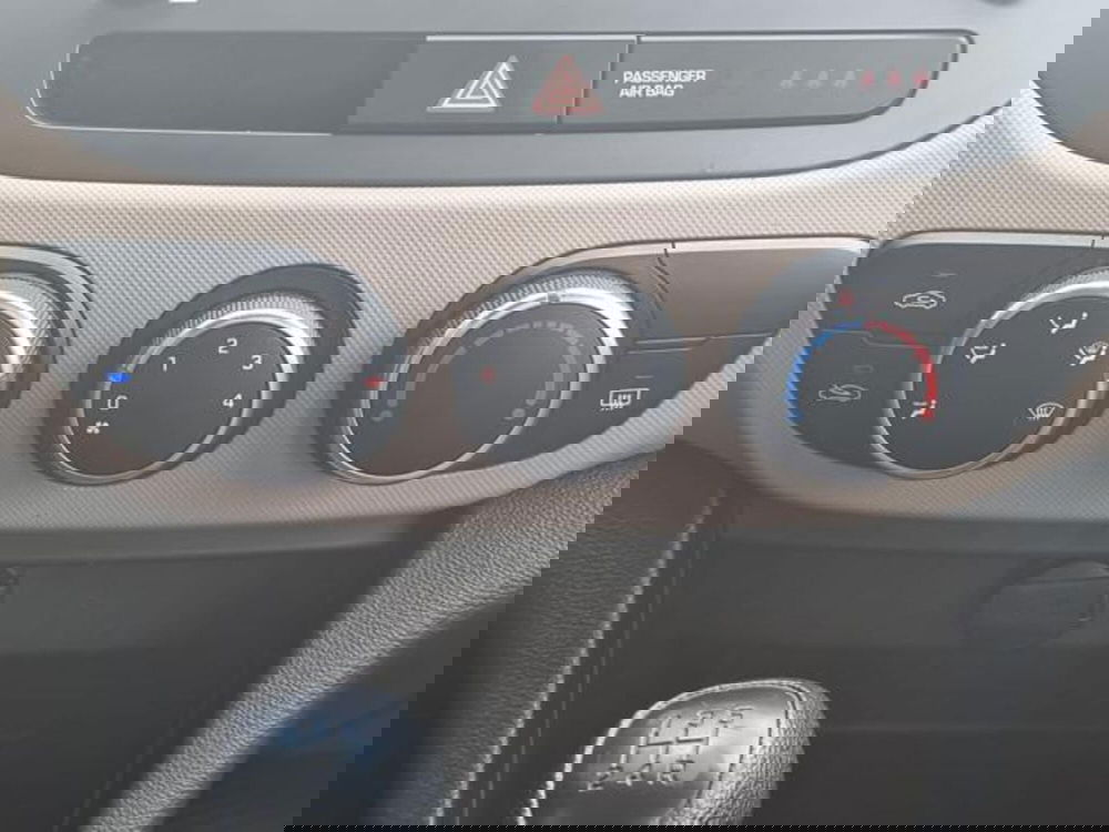 Hyundai i10 usata a Salerno (16)