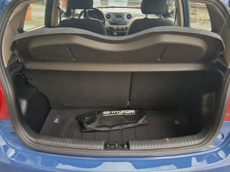 Hyundai i10 usata a Salerno (16)