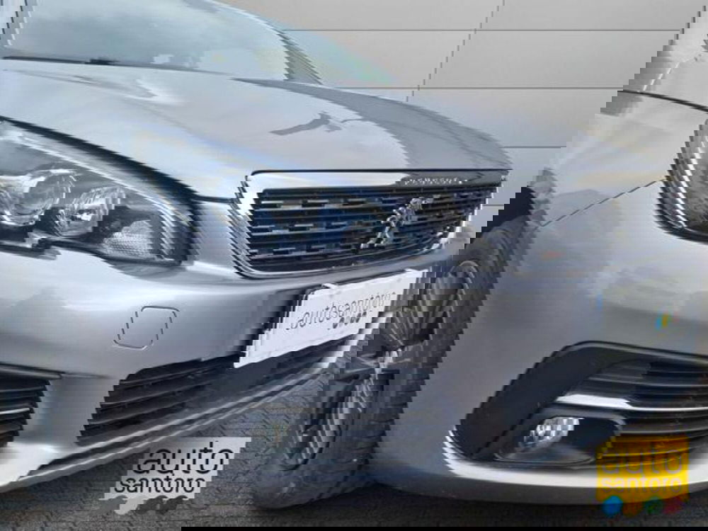 Peugeot 308 SW usata a Salerno (8)