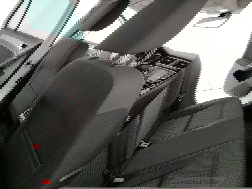 Volkswagen Golf usata a Caserta (11)