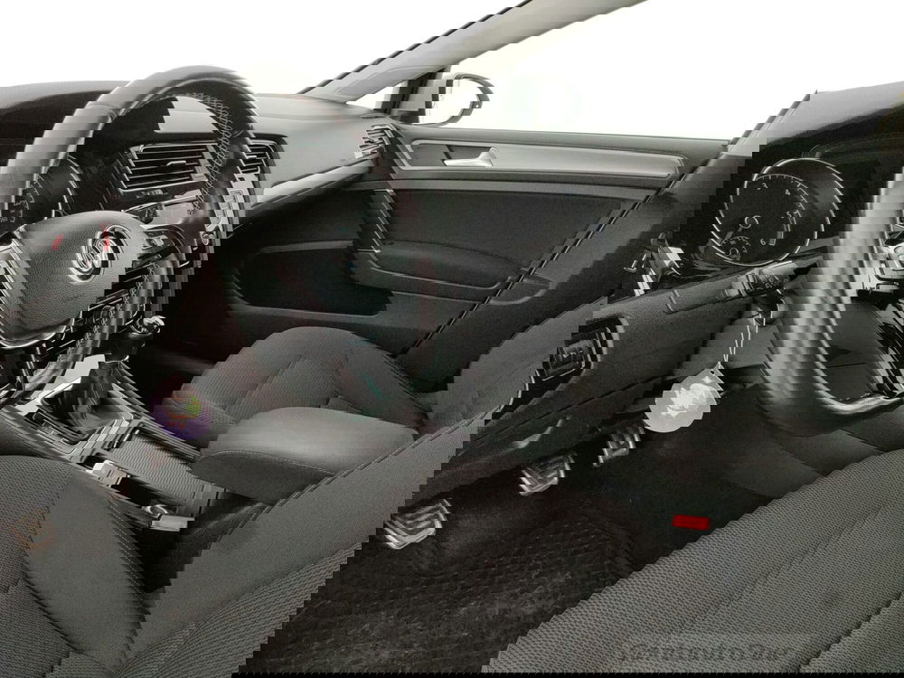 Volkswagen Golf usata a Caserta (19)