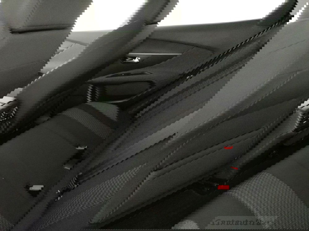 Peugeot 3008 usata a Caserta (17)