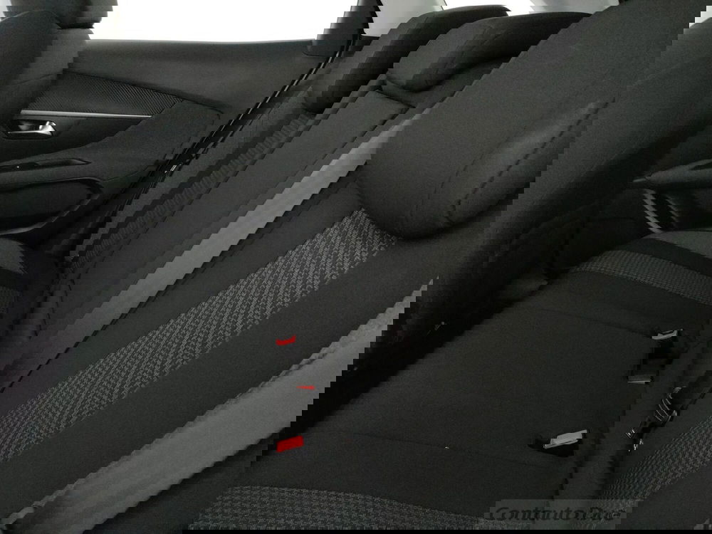 Peugeot 3008 usata a Caserta (18)