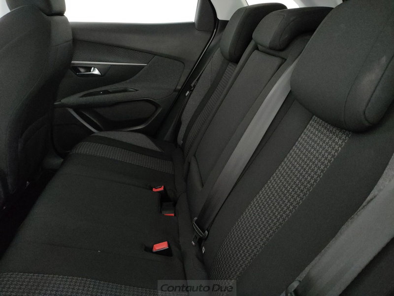 Peugeot 3008 usata a Caserta (18)