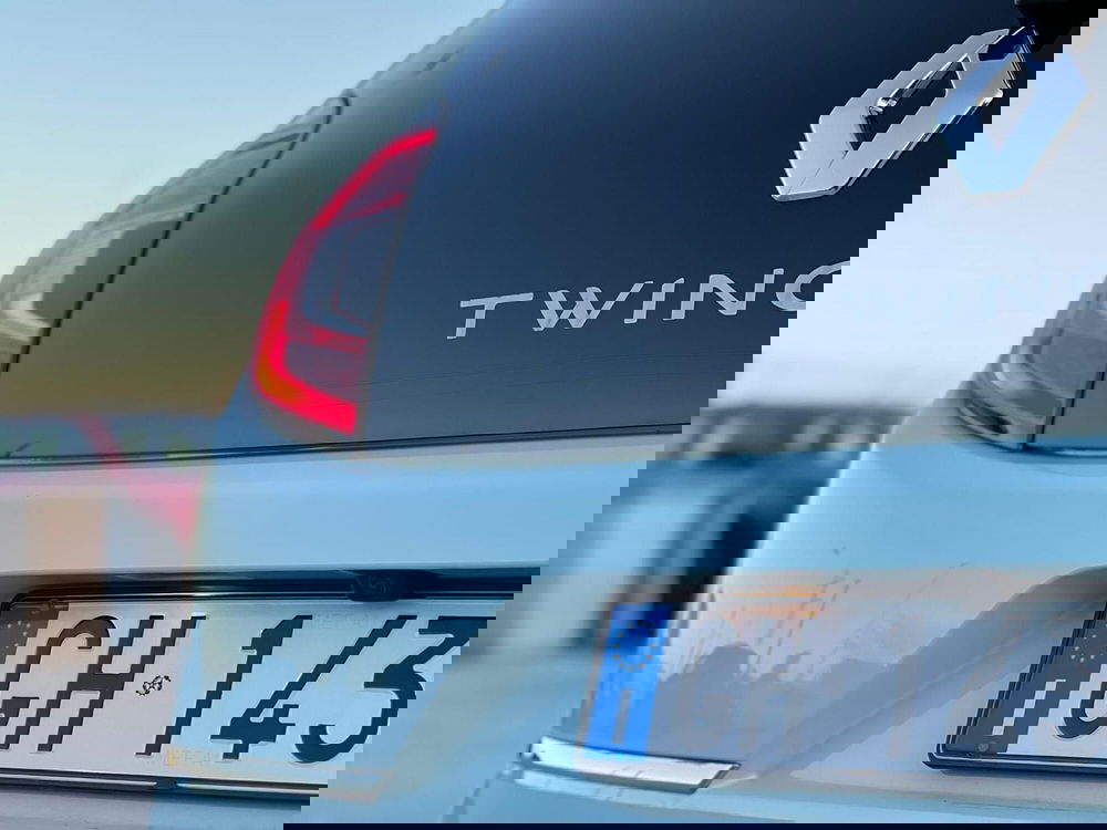 Renault Twingo usata a Matera (9)