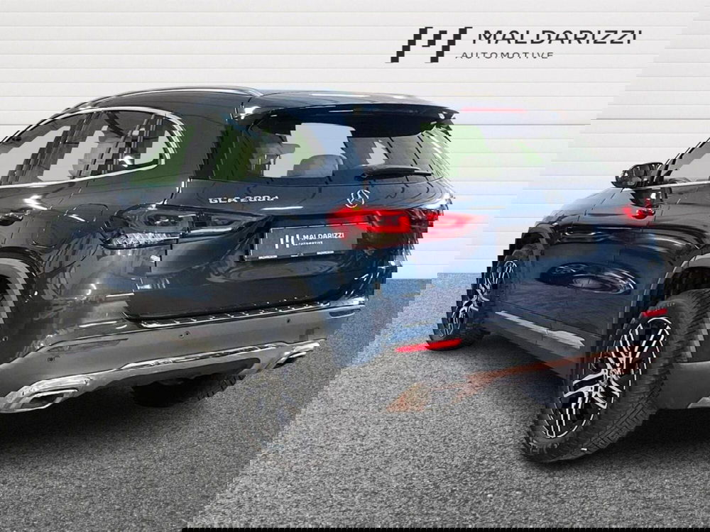 Mercedes-Benz GLA SUV usata a Bari (4)