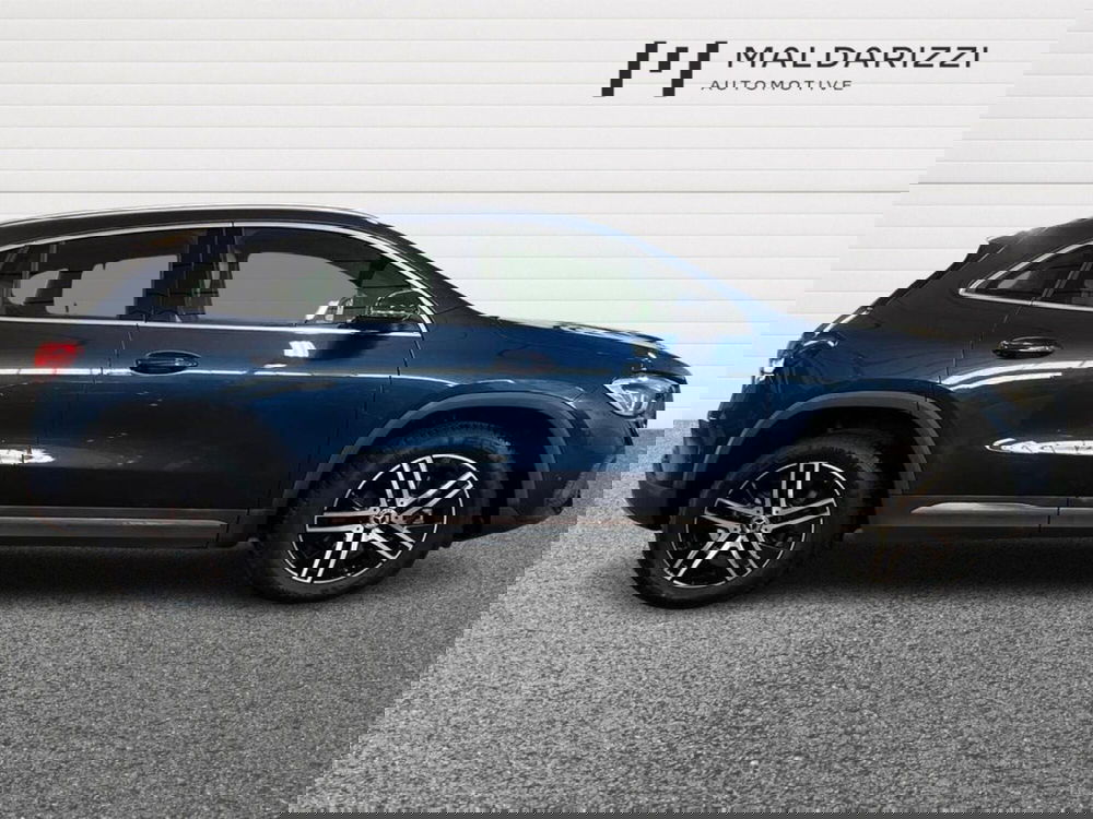 Mercedes-Benz GLA SUV usata a Bari (5)