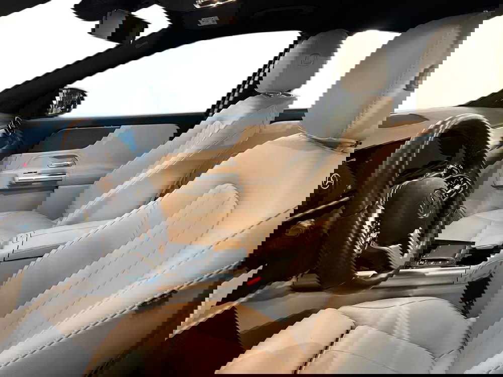 Mercedes-Benz GLA SUV usata a Bari (7)