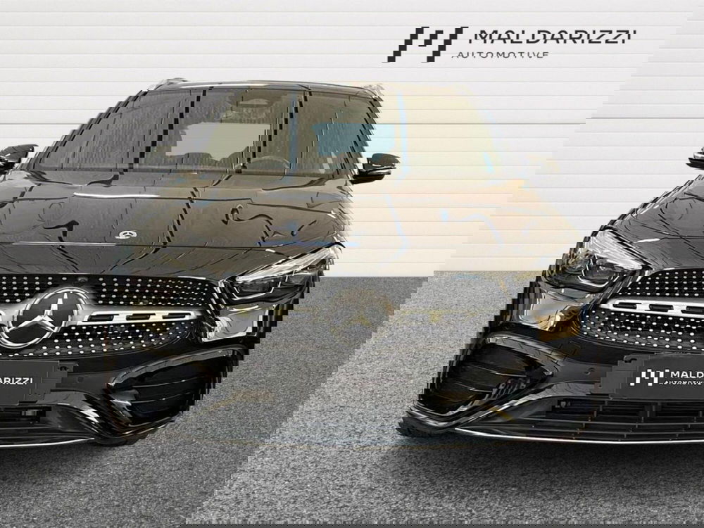 Mercedes-Benz GLA SUV usata a Lecce (2)