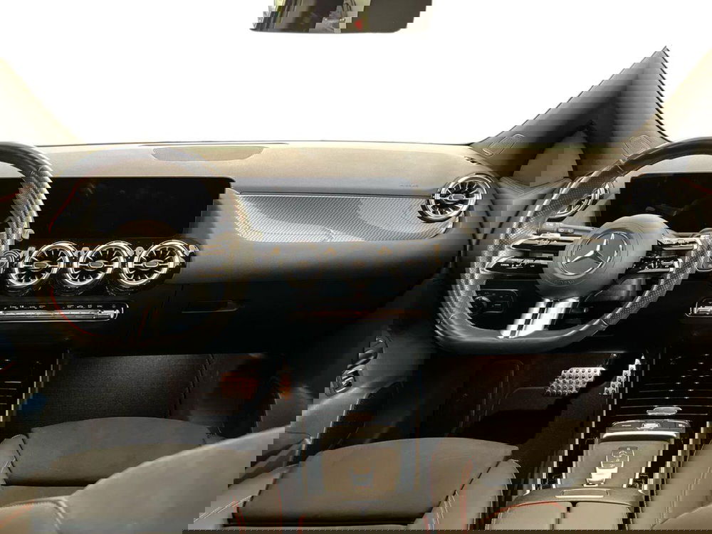 Mercedes-Benz GLA SUV usata a Lecce (8)