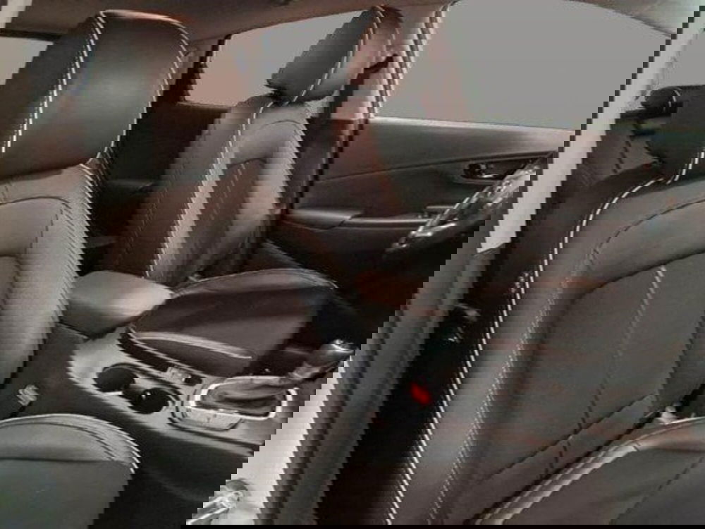 Hyundai Kona usata a Macerata (9)