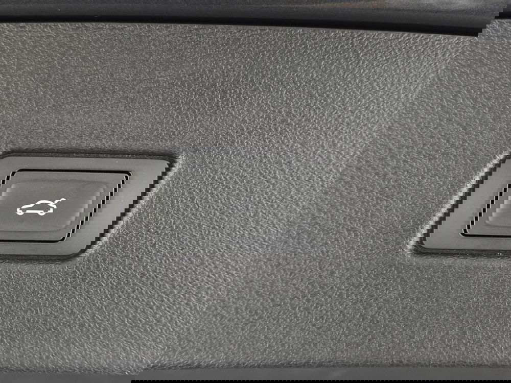 Audi Q5 Sportback usata a Alessandria (8)