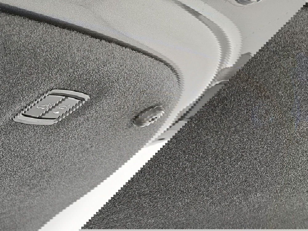 Audi RS e-Tron GT usata a Alessandria (9)