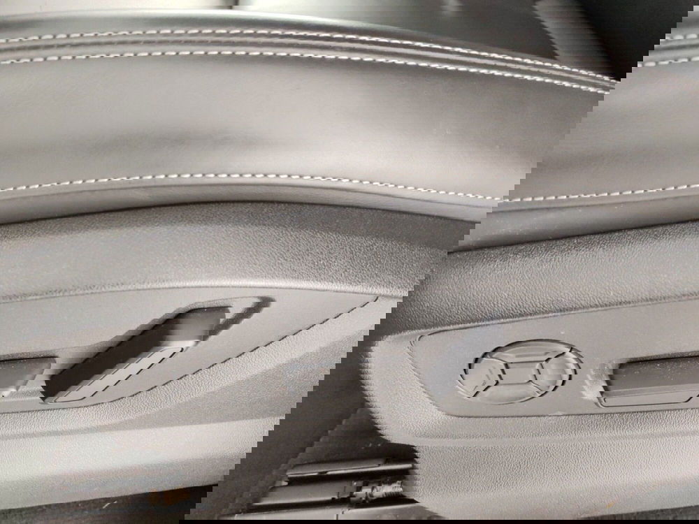 Audi Q7 usata a Massa-Carrara (12)