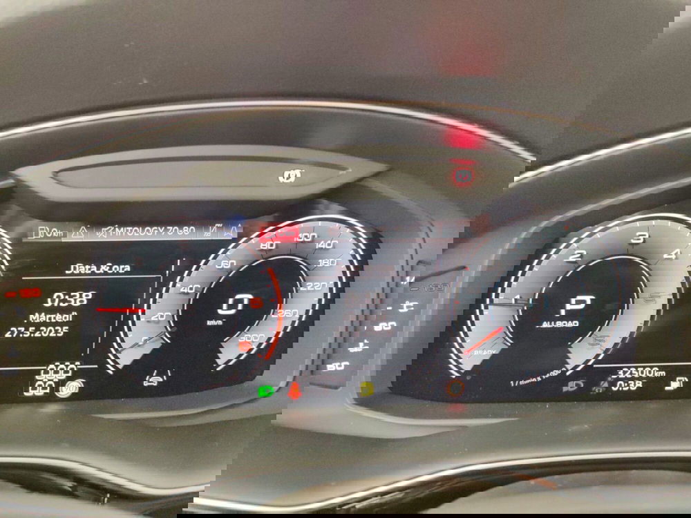 Audi Q7 usata a Massa-Carrara (19)