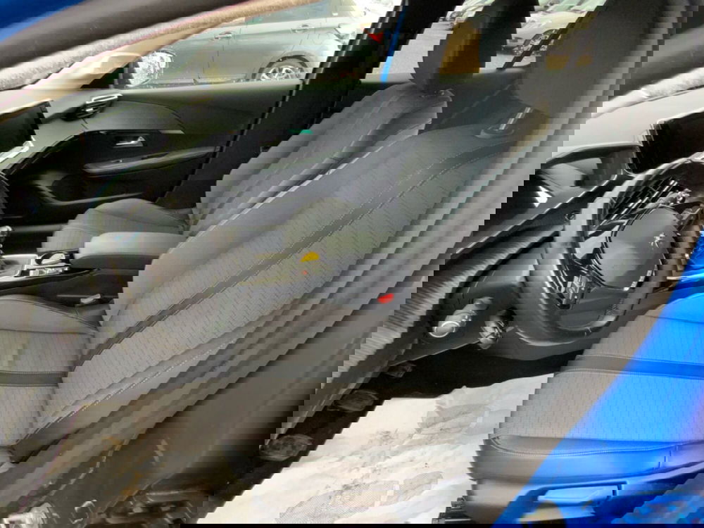 Peugeot 208 usata a Perugia (10)