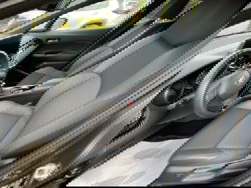 Toyota Toyota C-HR usata a Perugia (10)