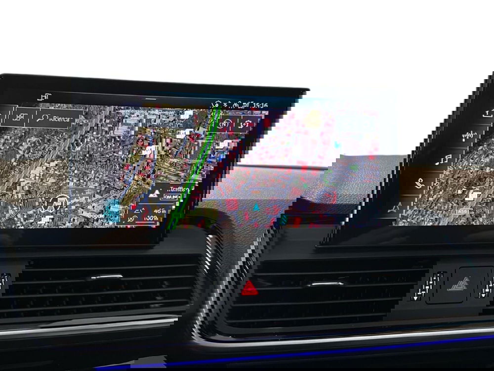 Audi Q5 Sportback usata a Napoli (13)